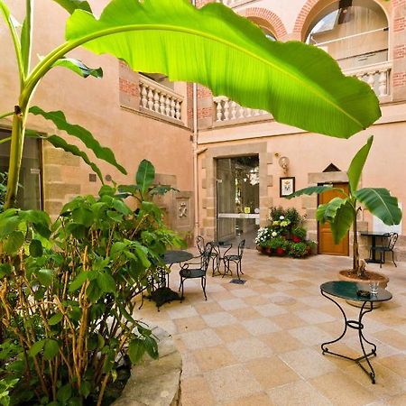 Hotel Montespan Bourbon-lʼArchambault Extérieur photo
