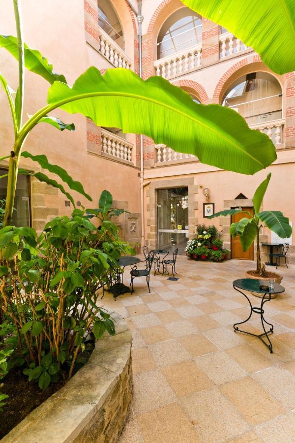 Hotel Montespan Bourbon-lʼArchambault Extérieur photo