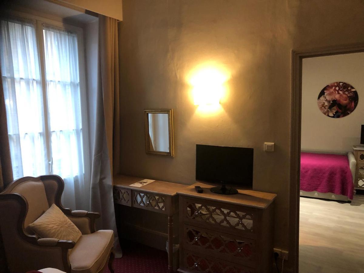 Hotel Montespan Bourbon-lʼArchambault Extérieur photo